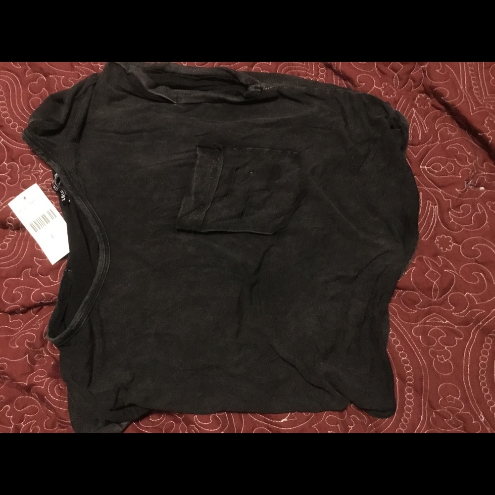 Bn crop top sz large